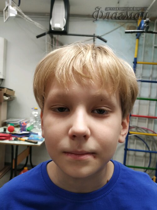 d1e1d3e4.ID Photo.103556